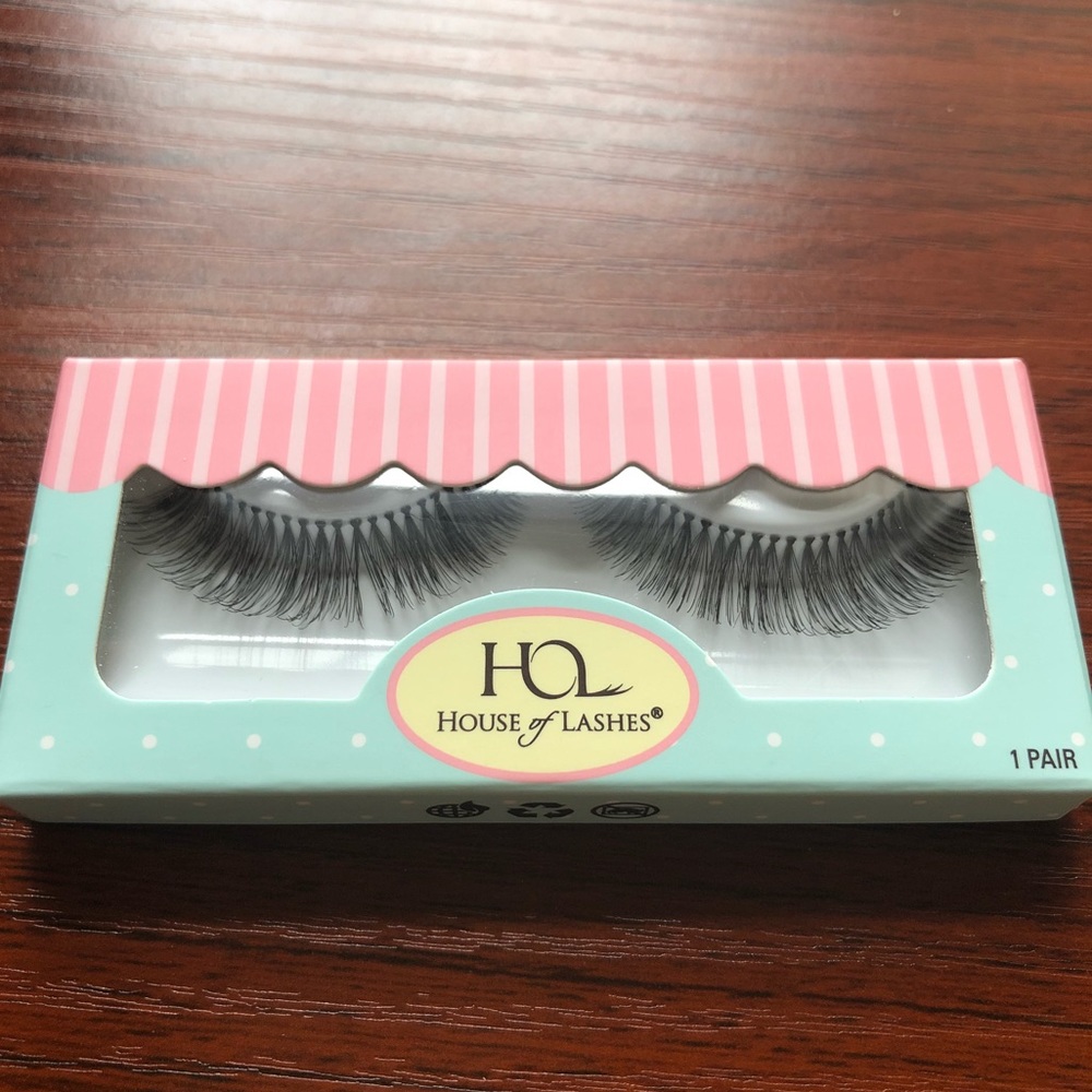 Makeup bundle!!!! - Picture 2 of 7